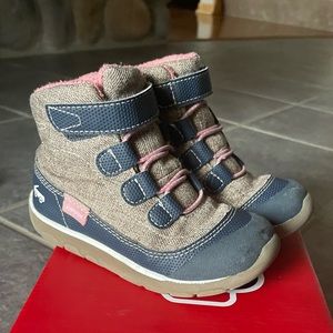 SKR Sam Waterproof Navy boots (GUC)